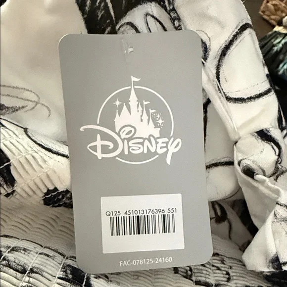 NWT women’s size XL Disney Mickey Mouse sketch dress. - Picture 3 of 4